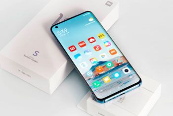 Компанія Xiaomi представила свій новий смартфон Mi 10S