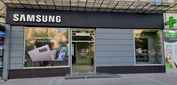 Відкрився оновлений магазин Samsung у Києві